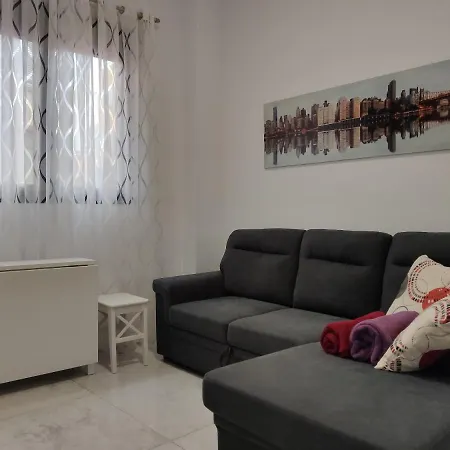Apartamento Almansa Canteras